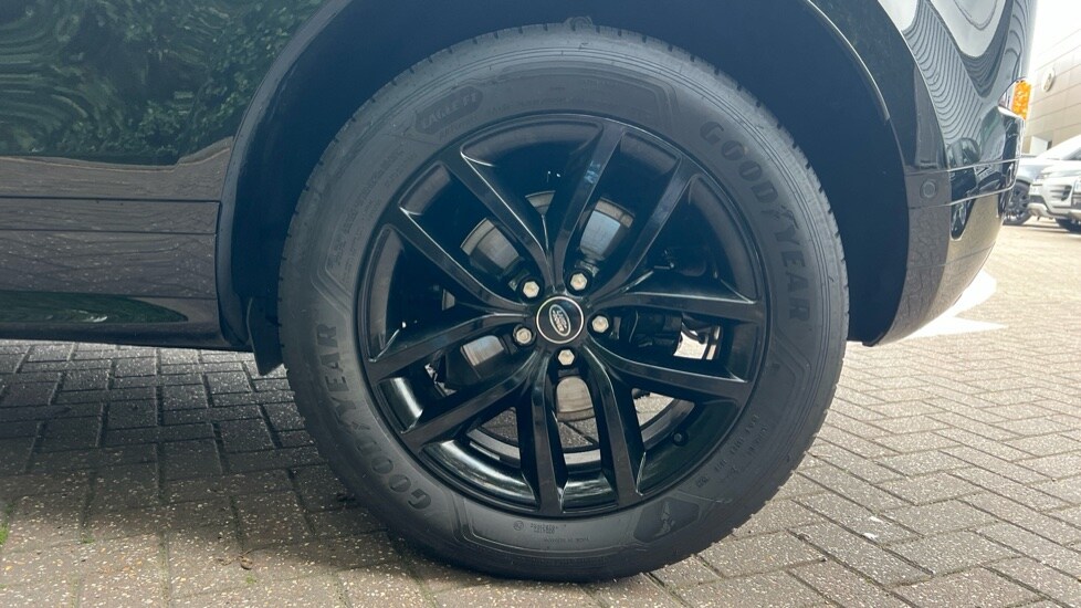 Used Land Rover Range Rover Evoque 2025 for sale - 76244451: Photo 33