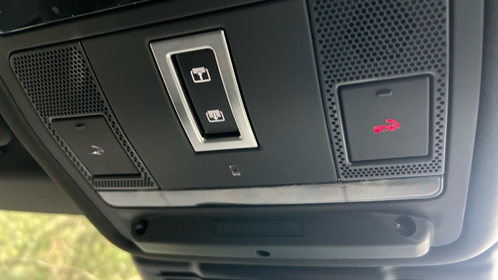 Used Land Rover Range Rover Evoque 2025 for sale - 76244451: Photo 38