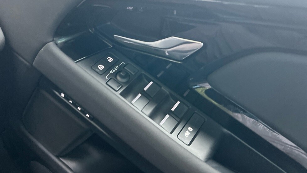 Used Land Rover Range Rover Evoque 2025 for sale - 76244451: Photo 41