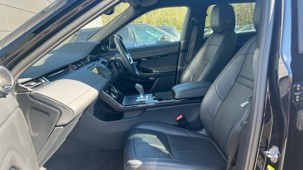 Used Land Rover Range Rover Evoque 2023 for sale - 76384554: Photo 3