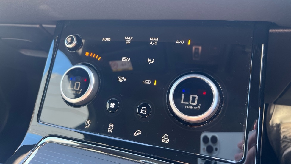 Used Land Rover Range Rover Evoque 2023 for sale - 76384554: Photo 55