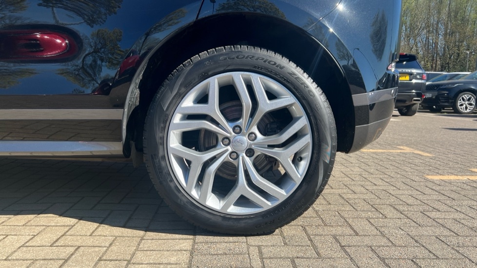 Used Land Rover Range Rover Evoque 2023 for sale - 76384554: Photo 8