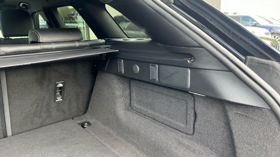 Used Land Rover Range Rover Velar 2022 for sale - 76447283: Photo 21