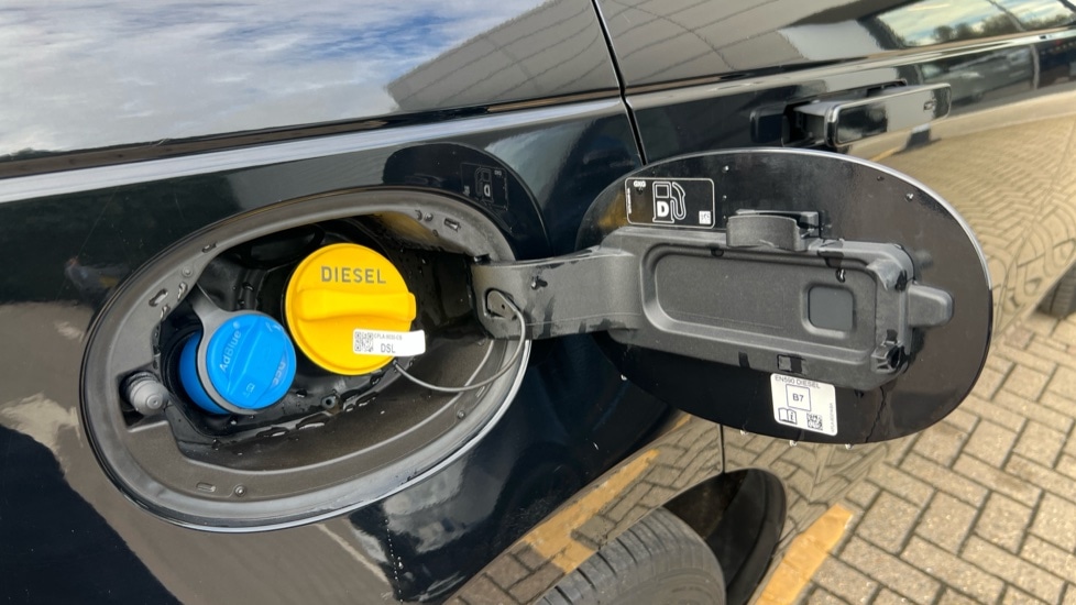 Used Land Rover Range Rover Velar 2022 for sale - 76447283: Photo 37