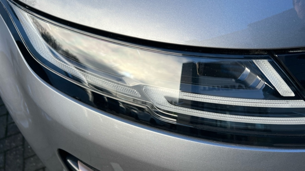 Used Land Rover Range Rover Evoque 2023 for sale - 76999481: Photo 17