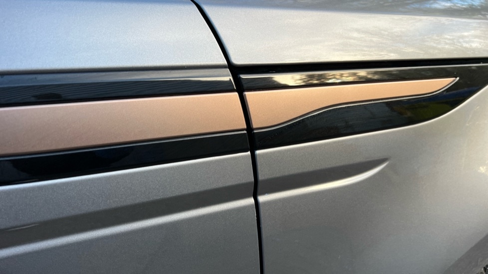 Used Land Rover Range Rover Evoque 2023 for sale - 76999481: Photo 24