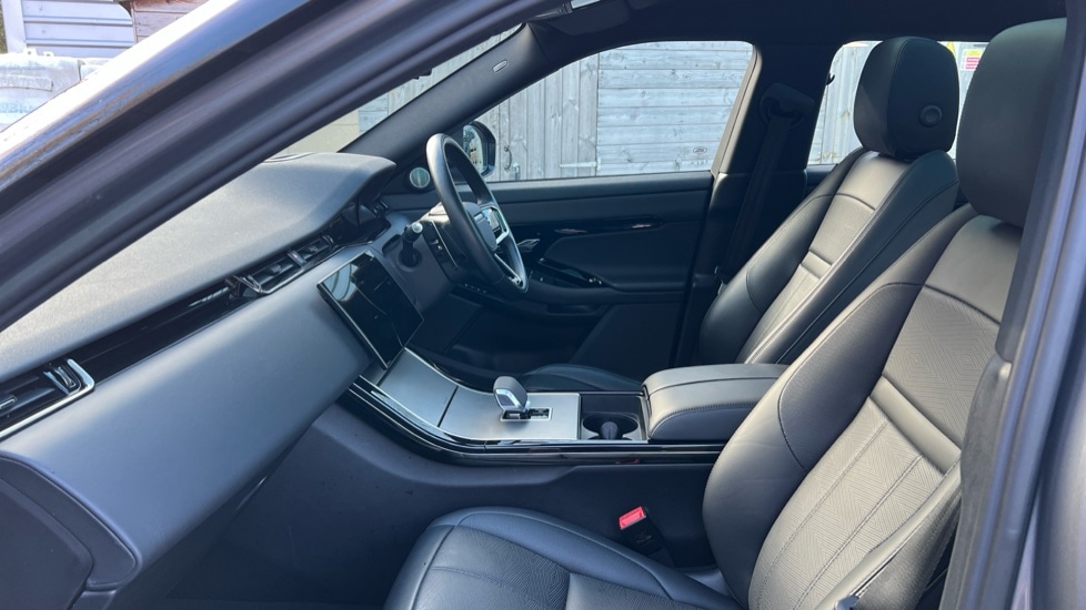 Used Land Rover Range Rover Evoque 2023 for sale - 76999481: Photo 3