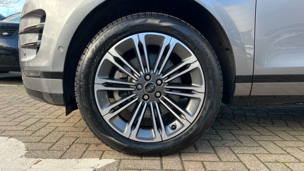 Used Land Rover Range Rover Evoque 2023 for sale - 76999481: Photo 32