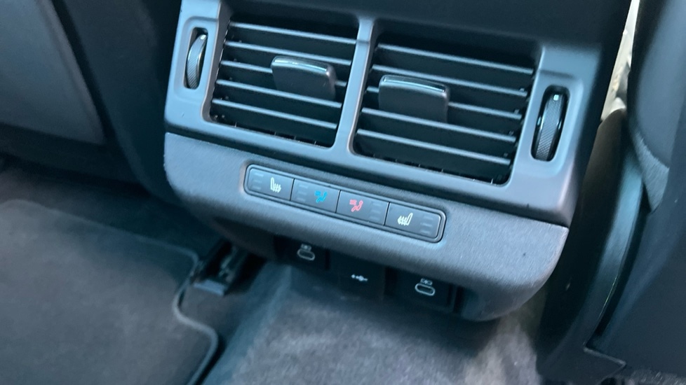 Used Land Rover Range Rover Evoque 2023 for sale - 76999481: Photo 38