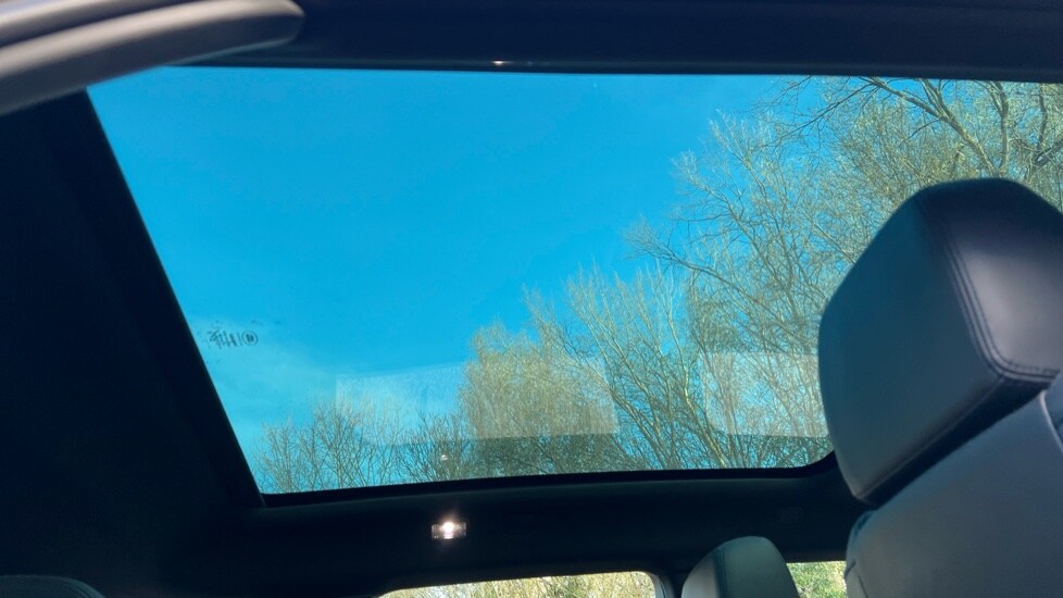 Used Land Rover Range Rover Evoque 2023 for sale - 76999481: Photo 41