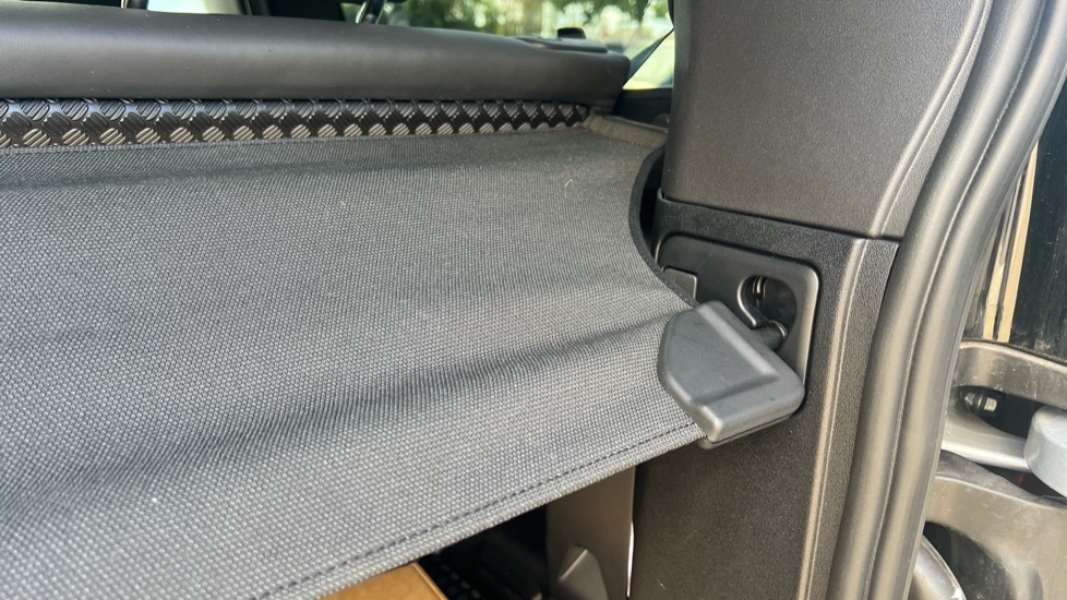 Used Land Rover Defender 2024 for sale - 76966806: Photo 37