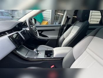 Used Land Rover Range Rover Evoque 2024 for sale - 76116843: Photo