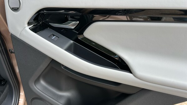 Used Land Rover Range Rover Evoque 2024 for sale - 76116843: Photo 47