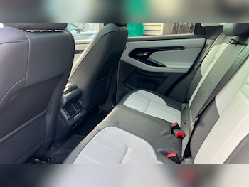 Used Land Rover Range Rover Evoque 2024 for sale - 76116843: Photo