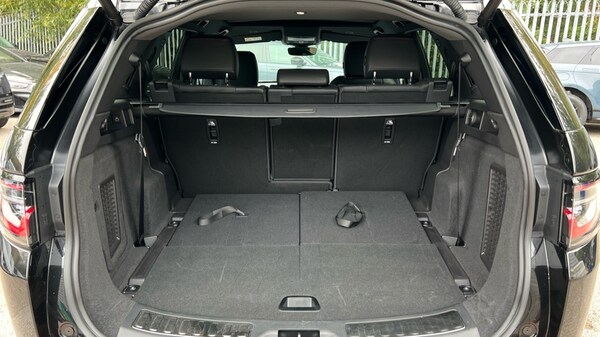 Used Land Rover Discovery Sport 2023 for sale - 76033620: Photo 10