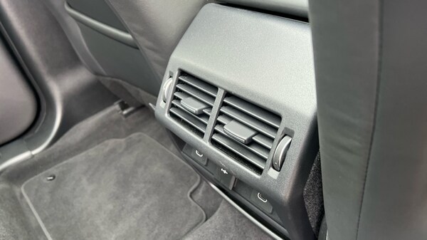 Used Land Rover Discovery Sport 2023 for sale - 76033620: Photo 16