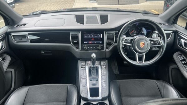 Used Porsche Macan 2018 for sale - 76203904: Photo 11
