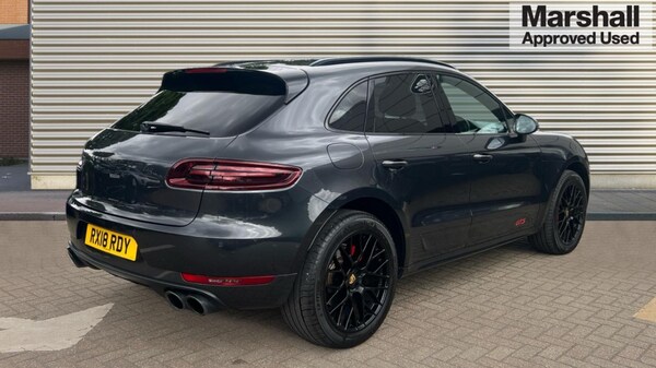 Used Porsche Macan 2018 for sale - 76203904: Photo 3