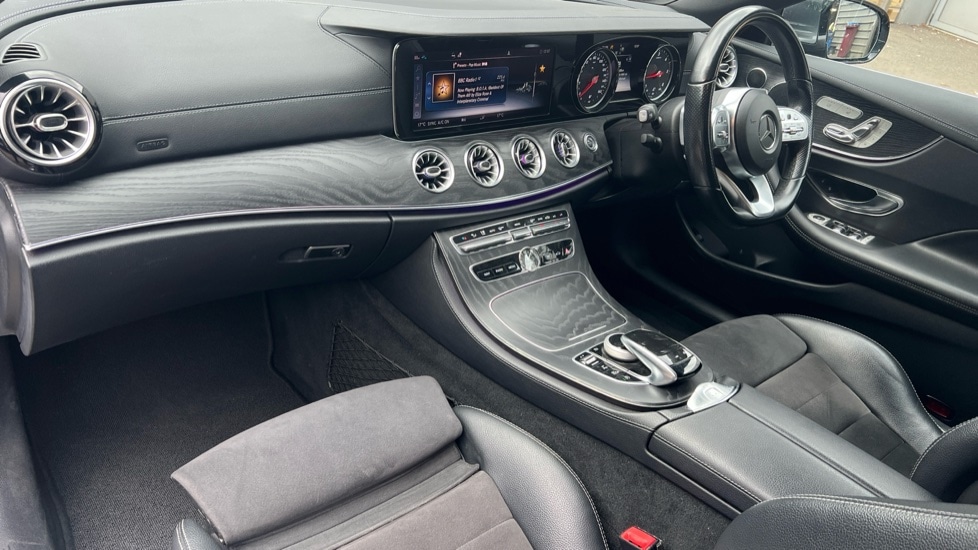 Used Mercedes-Benz E Class 2018 for sale - 76652441: Photo 10