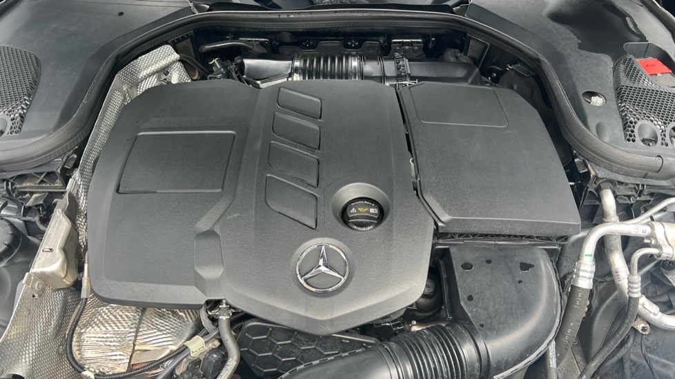 Used Mercedes-Benz E Class 2018 for sale - 76652441: Photo 16