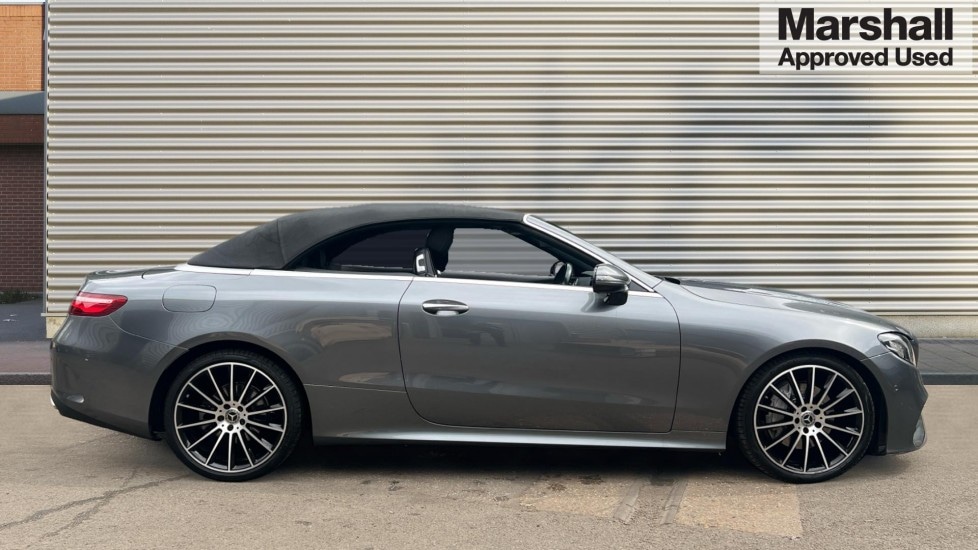 Used Mercedes-Benz E Class 2018 for sale - 76652441: Photo 2