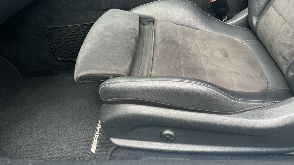 Used Mercedes-Benz E Class 2018 for sale - 76652441: Photo 32