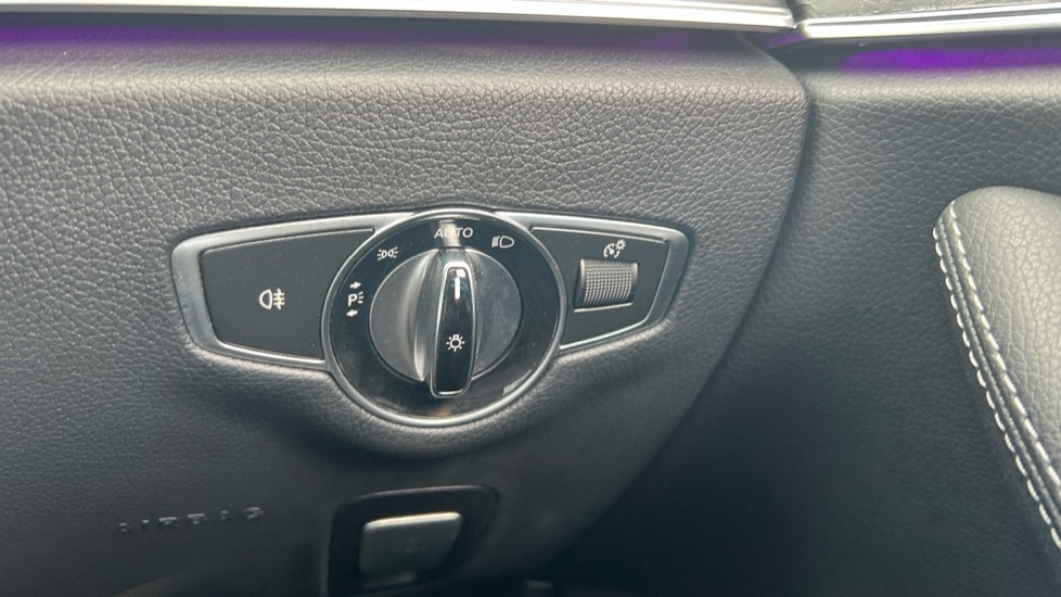 Used Mercedes-Benz E Class 2018 for sale - 76652441: Photo 51