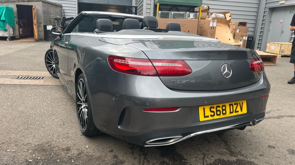 Used Mercedes-Benz E Class 2018 for sale - 76652441: Photo 60