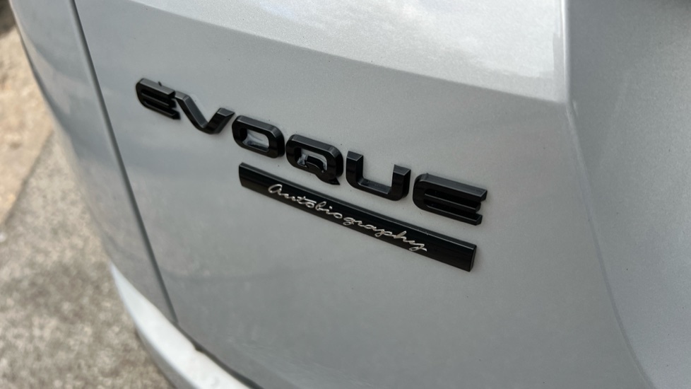 Used Land Rover Range Rover Evoque 2021 for sale - 76533823: Photo 39