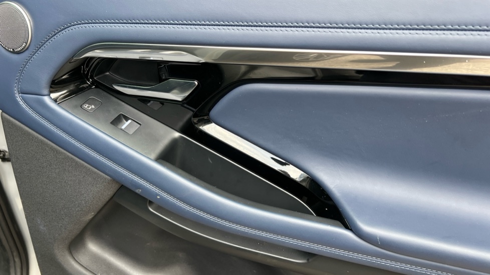 Used Land Rover Range Rover Evoque 2021 for sale - 76533823: Photo 43