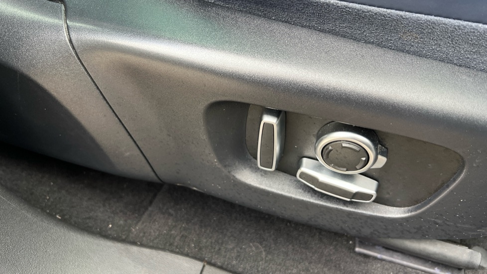 Used Land Rover Range Rover Evoque 2021 for sale - 76533823: Photo 50