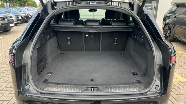 Used Land Rover Range Rover Velar 2022 for sale - 76302257: Photo 10