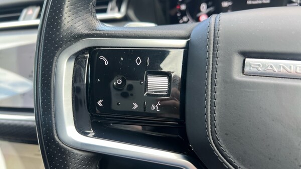 Used Land Rover Range Rover Velar 2022 for sale - 76302257: Photo 40