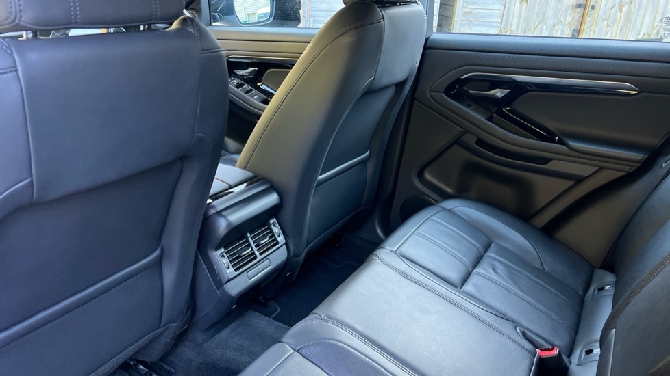 Used Land Rover Range Rover Evoque 2021 for sale - 76176257: Photo 4
