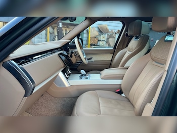 Used Land Rover Range Rover 2023 for sale - 77010459: Photo