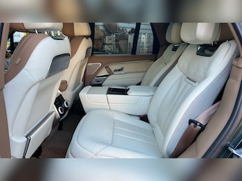 Used Land Rover Range Rover 2023 for sale - 77010459: Photo