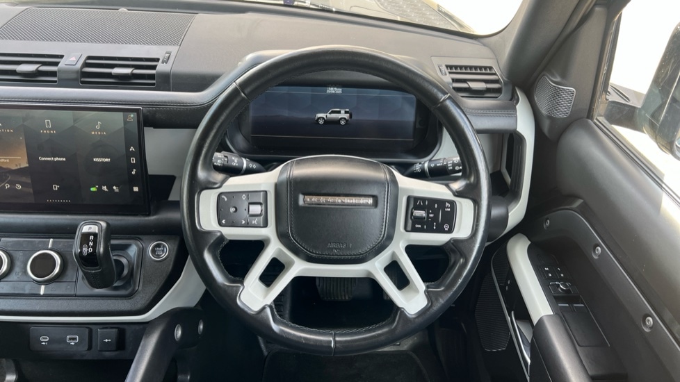 Used Land Rover Defender 2022 for sale - 77025412: Photo 15