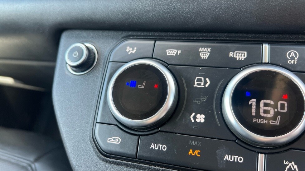 Used Land Rover Defender 2022 for sale - 77025412: Photo 51