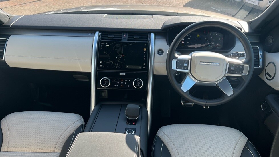 Used Land Rover Discovery 2024 for sale - 76540038: Photo 9