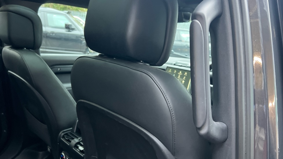 Used Land Rover Defender 2023 for sale - 76977938: Photo 42