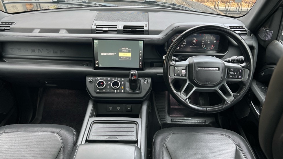 Used Land Rover Defender 2023 for sale - 76977938: Photo 9