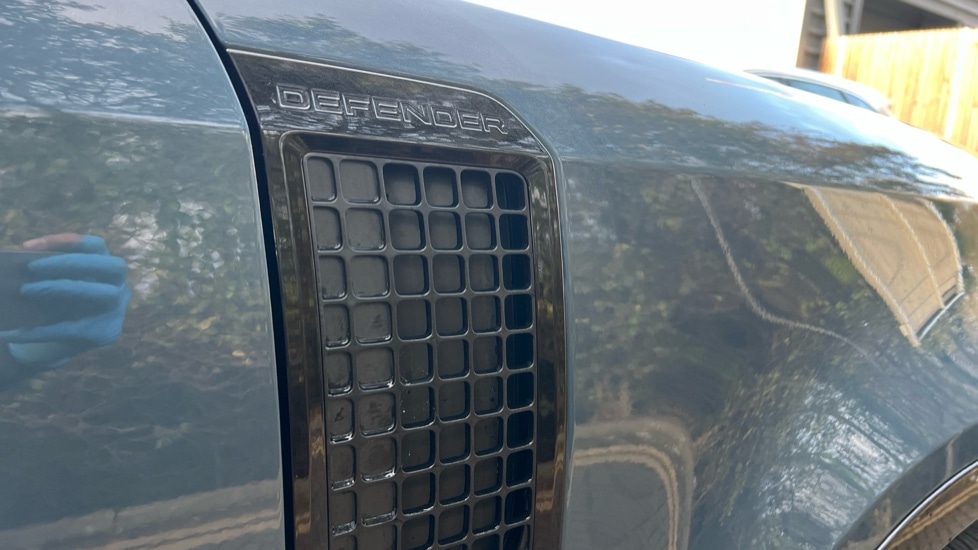 Used Land Rover Defender 2025 for sale - 76704344: Photo 24