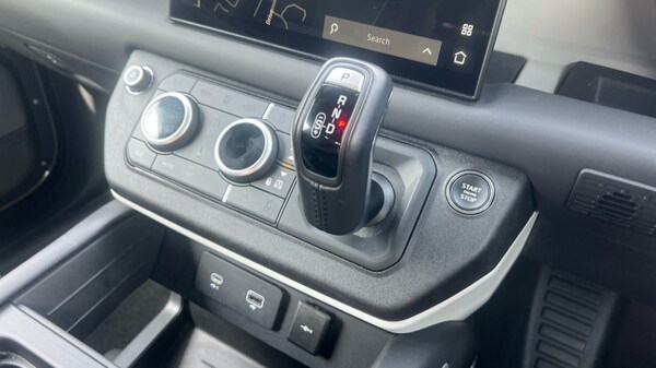 Used Land Rover Defender 2024 for sale - 75466187: Photo 13