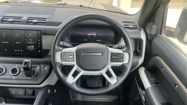 Used Land Rover Defender 2024 for sale - 75466187: Photo 15