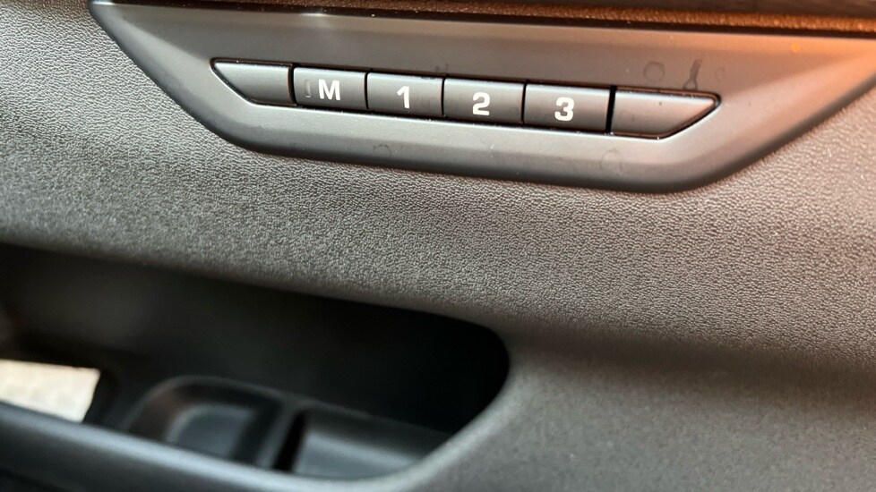 Vehicle 44