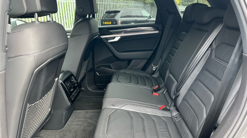 Used Volkswagen Touareg 2019 for sale - 76145972: Photo 14