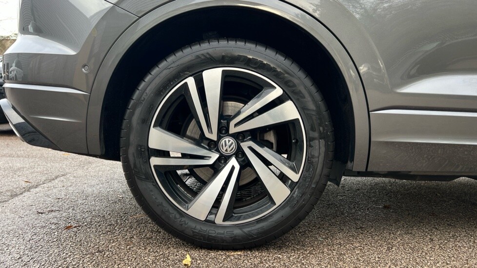 Used Volkswagen Touareg 2019 for sale - 76145972: Photo 19