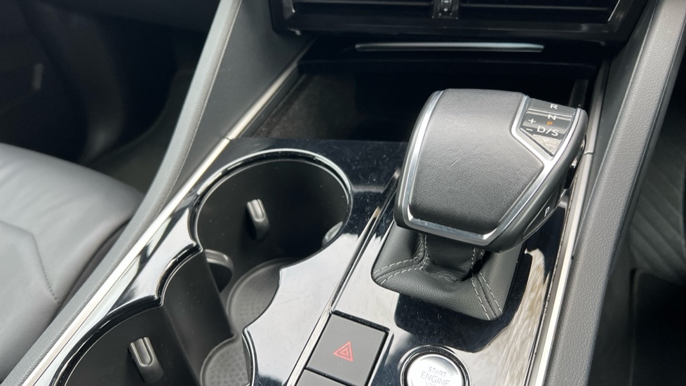 Used Volkswagen Touareg 2019 for sale - 76145972: Photo 28