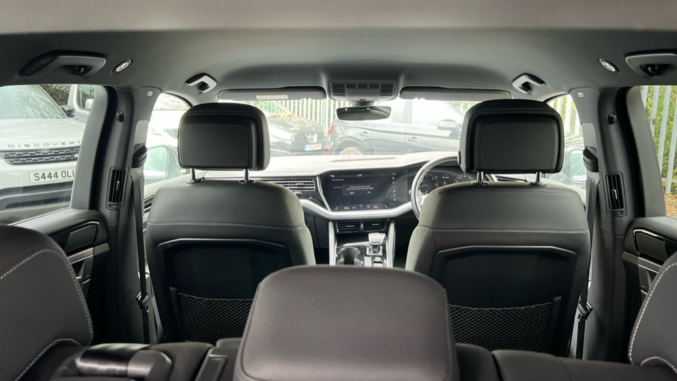 Used Volkswagen Touareg 2019 for sale - 76145972: Photo 38