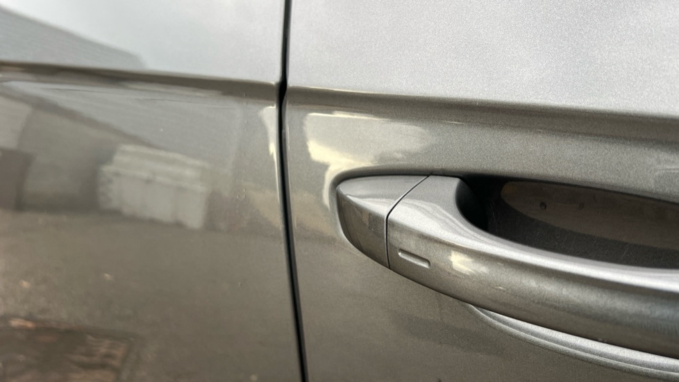 Used Volkswagen Touareg 2019 for sale - 76145972: Photo 44